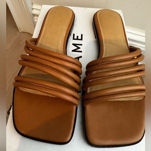 New frame size 38 flat sandals tan